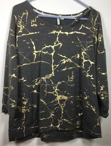 Live Well Woman's Large 3/4 Sleeve Gray & Gold Designs Shirt - Picture 1 of 5