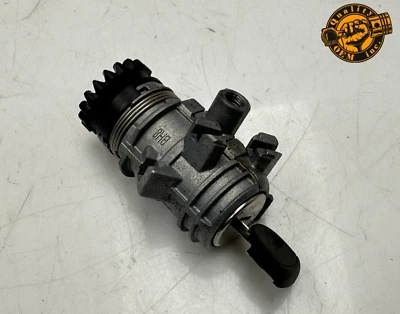 Porsche Cayenne 2019-2023 cilindro de bloqueo de puerta del conductor delantero izquierdo con llave OEM 24 k Foto 1 de 4