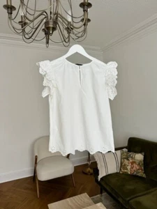 Weekend Max Mara Blouse Sleeveless Summer Top Butterfly broderie anglaise - Picture 1 of 5