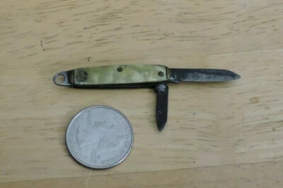 Llavero Micro Cuchillo Dos Hojas Foto 1 de 2