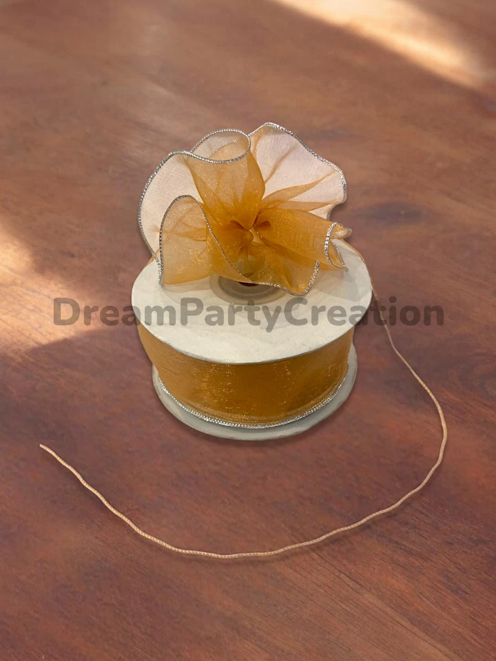 Cinta de organza de 1,5" (ORO) LAZO CON VOLANTES borde PLATEADO en un lado 25 yardas Foto 1 de 1
