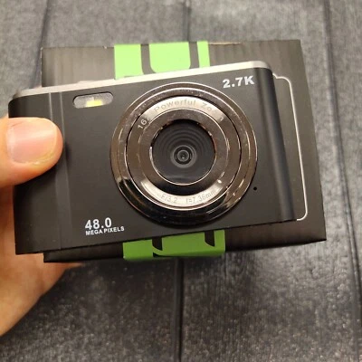 DIGITAL CAMERA PROOCAM DC-402 48MP 1080P 2.8-inch IPS Screen Auto Focus 16X Zoom - Image 1 of 4