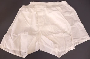 Hanes Men s Tagless Woven Boxers - Pack of 2 - White Color Size S - Picture 1 of 4