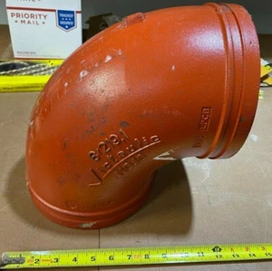 Victaulic F100010P00 Style 10 10" Grooved Painted Ductile Iron Elbow 90° Degree  - Picture 1 of 3