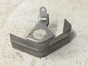 NOS 1968-75 Corvette 327 250 LH Front Spark Plug Heat Shield 3919807 - Foto 1 di 7