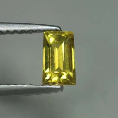 0.61 Cts_Ravishing !! Best Color_100 % Natural Unheated Chrysoberyl_Srilanka - Image 1 of 3