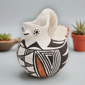 Native American Acoma NM Pueblo Polychrome Quail Bird Wedding Vase 3" - Picture 1 of 12