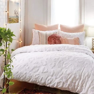 Peri Home Chenille Leopard 100% Cotton 3-Piece Duvet Cover & Sham Set, Full/Q... - Picture 1 of 6
