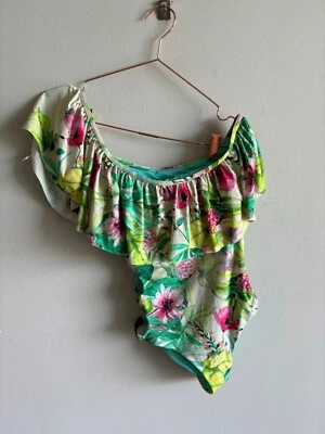 Купальник женский Bebe с тропическим принтом на одно плечо разноцветный размер средний - Изображение 1 из 4