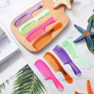 farbige Feinzahn Haarkämme strapazierfähiger Kunststoff - Bild 1 von 3