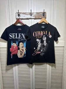 2 Selena Official Merchandise T-Shirts Größe Small schwarz Grafikdruck - Bild 1 von 7
