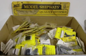 LOT OF 103 PACKAGES VINTAGE MODEL SHIP FITTINGS & DEPARTMENT SIGN - Picture 1 of 6