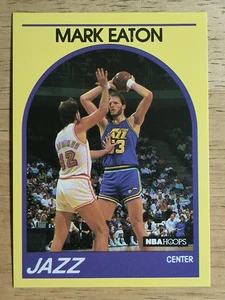 1990 Hoops 100 Superstars #96 Mark Eaton - Picture 1 of 2