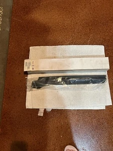 Jeep Wrangler YJ Soft Top Windshield Trim Pillar Retainers 87-95 NOS - Picture 1 of 7