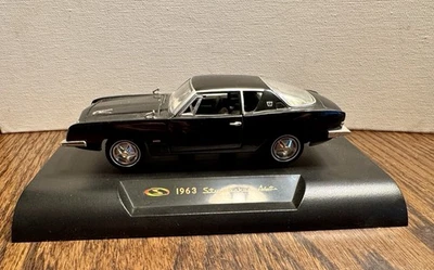 Signature Models 1963 Studebaker Avanti Scale: 1:18 die-cast model car Black - Image 1 of 4