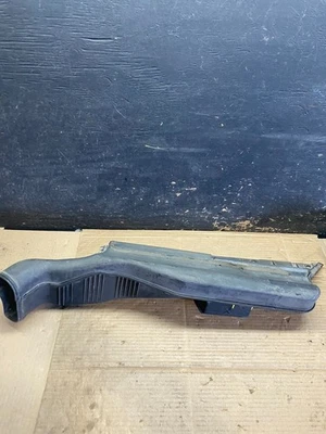 Nissan Máxima 2004 a 2006 conducto de admisión de aire superior V2807 DG Foto 1 de 4