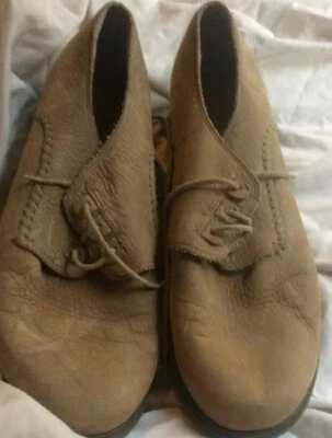 Ladys Tan Nubuck Leather Shoes 71/2 M - Image 1 of 2
