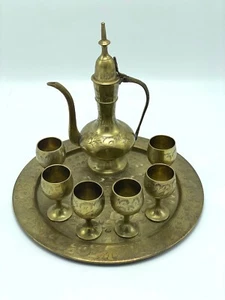 Vintage Turkish Brass Aftaba Ewer Pitcher Goblets Tray Set Etched Floral Pattern - Picture 1 of 7