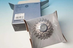 SHIMANO CASSETTE PIGNONI DURA ACE CS-7900 11-23t ALU-TITANIUM NEW IN BOX NOS 10V - Picture 1 of 9