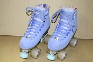 VNLA Parfait Microsuede Quad Outdoor Skates in Lila - Guter Zustand! Größe 5 - Bild 1 von 14