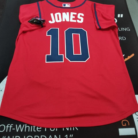 Chipper Jones #10 Atlanta Braves Red Cool Base Jersey Cover