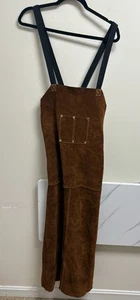 Braune 100% Leder Schweißerschürze gekreuzte Rückenriemen und Fronttasche Einheitsgröße - Bild 1 von 5