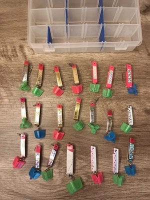 Lot of 21 Vintage South Bend Super Duper #503 Fishing Lures Collectors Pieces EC - Image 1 of 4