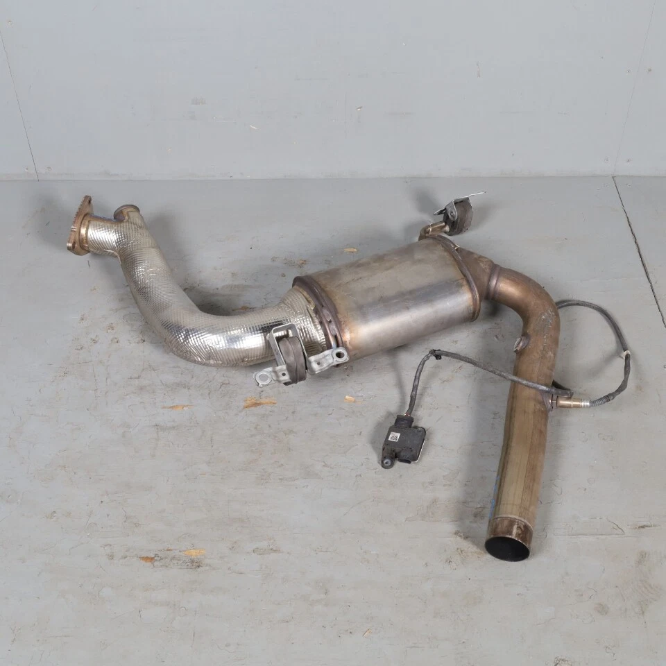 2011-2016 Volkswagen Touareg 3.0 Diesel Rear Exhaust Muffler 7P0254400B OEM Used - Image 1 of 4