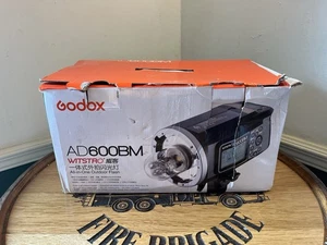 US Godox AD600BM Outdoor Flash Strobe Light, 600Ws Bowens - BROKEN BULB - Picture 1 of 10