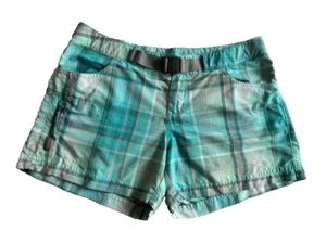 Columbia Womens Aqua/Teal Plaid Omni Wick Hiking Walking Shorts EUC 6 - Picture 1 of 5