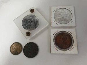 Bulk Lot Vintage World Metal Tokens Australia America #13 - Picture 1 of 11
