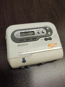 Sony Walkman WM-FS566 AM/FM WB Radio Cassette Player Sport Vintage getestet - Bild 1 von 8