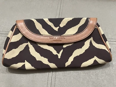 Bolso Clutch Vintage Kate Spade Gemma Tribal Safari Cuero Marrón y Beige Foto 1 de 4