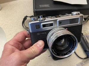Yashica Electro 35  35mm Rangefinder Film Camera Kit Rare - Picture 1 of 11