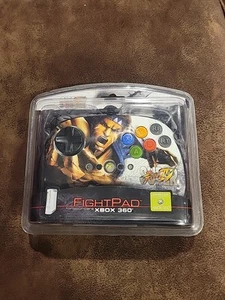 T. Hawk Street Fighter 4 IV Xbox 360 Wired Controller, Mad Catz Fight Pad - Picture 1 of 5