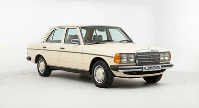 Mercedes-Benz W123 Workshop, Service and Repair Manual  (1976-1985) - Image 1 of 3