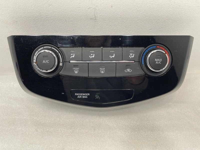 Nissan Rogue 2014-2016 controlador térmico manual negro 2,5 L AWD 96 K 47854 Foto 1 de 4