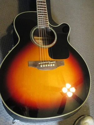 GUITARRA ELÉCTRICA ACÚSTICA TAKAMINE GN51CE-BSB? con estuche rígido Foto 1 de 4