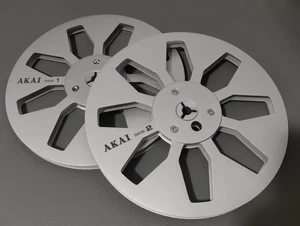 Nuevo un par de carretes de cinta astilla Akai de 7"" metal ligero aluminio carrete de recogida - Imagen 1 de 10