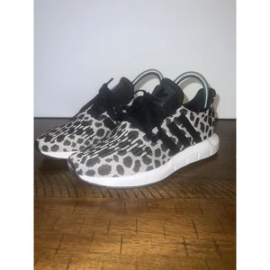 Adidas Swift Women’s Size 6 Running Shoes Cheetah Print Sneakers Leopard Black - Picture 1 of 9