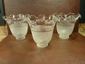 Set of 3 Clear Ruffled Top / Frosted Glass Chandelier Lamp Light Slip Shades - Bild 1 von 24