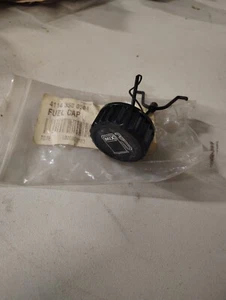 Stihl fuel cap 4114 350 0504 - Picture 1 of 2
