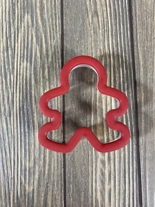 Wilton Gingerbread Man Christmas Cookie Cutter - Picture 1 of 3