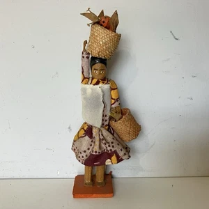 Vintage Mini Guatemalan Hand Made Folk Art Souvenir Doll Woman w/Basket & Baby - Picture 1 of 7