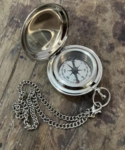 Vintage Brass Pocket Compass Military maritime Navigation Compass 100% Working - Picture 1 of 6