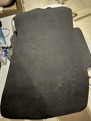 Alfombrillas BMW M3 G80 2022-2025 delanteras traseras izquierda todo fabricante de equipos originales Foto 1 de 4