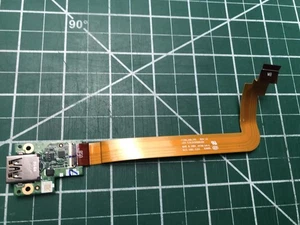 Lenovo ThinkPad T15 Gen 2 USB Port Board mit Kabel NS-B901 - Bild 1 von 1