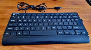 Posturite Retractable Number Slide Compact Keyboard Ergonomic Wired USB Black - Afbeelding 1 van 4