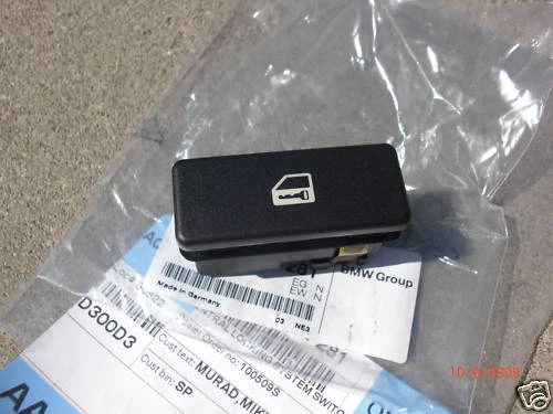 1995-1997 BMW E38 DOOR LOCK SWITCH 740iL 750iL 740i 740 728i 728iL 735iL Genuine - Image 1 of 1