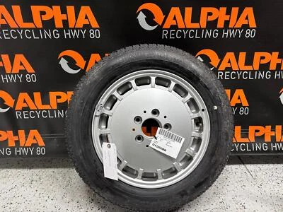 89 MERCEDES BENZ 190 Wheel Spare - Image 1 of 4